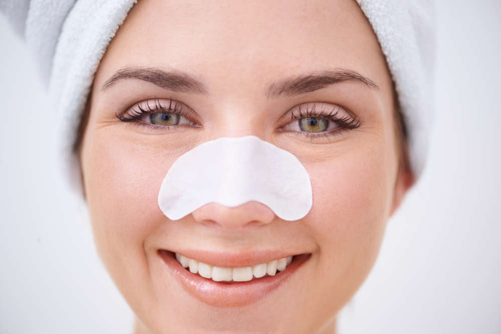 Inilah Cara Menghilangkan dan Mencegah Blackhead yang Tepat