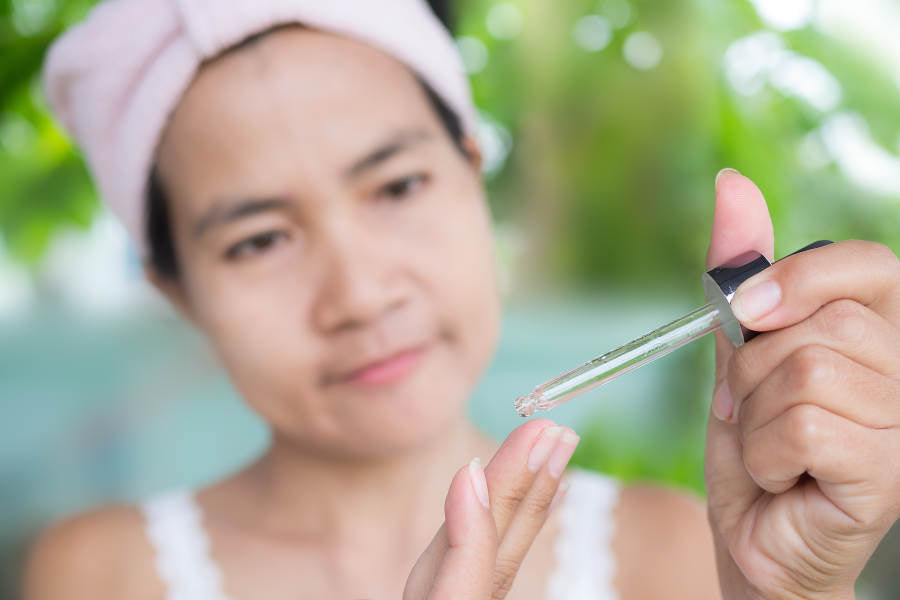 Jangan Salah Pilih! Kenali 5 Jenis Serum Sebelum Mencobanya